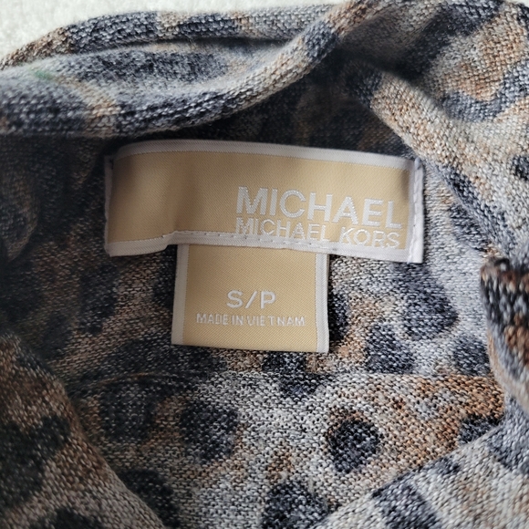 Michael Kors turtleneck -  sz small - Picture 2 of 4